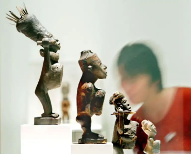 Baselitz-besitzt-auch-eine-der-bedeutendsten-Sammlungen-afrikanischer-Kunst-in-Deutschland