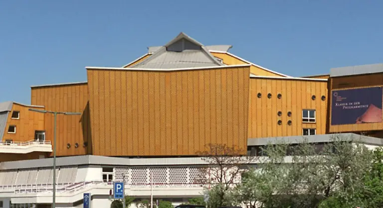 Mit-Berlin-ist-die-Ehefrau-des-langjaehrigen-Chefdirigenten-der-Berliner-Philharmoniker-nie-richtig-warm-geworden-beide-haben-in-dieser-fuer-viele-so-rauen-Stadt-auch-gesellschaftlich-nie-Fuss-gefasst