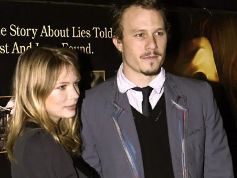 Bereits-da-munkelte-man-von-Drogenproblemen-ohne-naeher-darauf-einzugehen