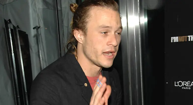 Er-sei-koerperlich-sehr-erschoepft-gewesen