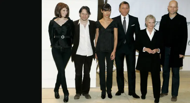 und-es-gibt-natuerlich-einen-Boesewicht-der-in-diesem-Fall-vom-Franzosen-Mathieu-Amalric-2-v-l-dargestellt-wird