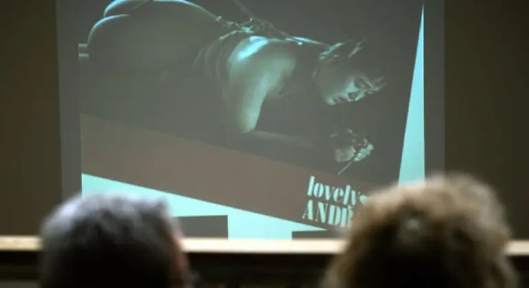 Ein-buntes-Sexleben-ist-ein-wichtiger-Bestandteil-ihres-Freizeit-und-Konsumverhaltens