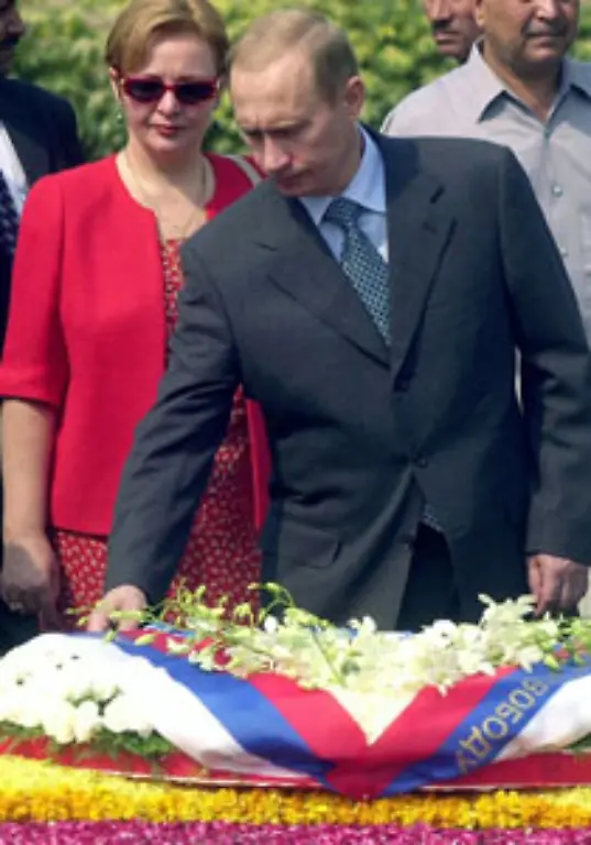 und-ehren-den-Pazifisten-und-Menschenrechtler