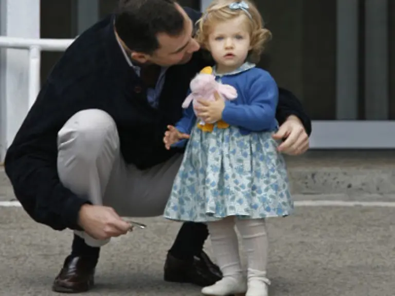 die-zweijaehrige-Leonor