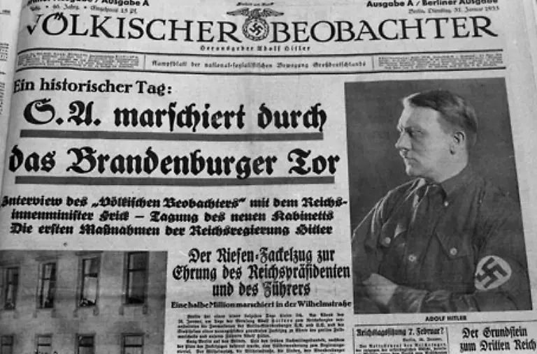 133-sagt-der-Maler-Max-Liebermann-als-er-den-nationalsozialistischen-Fackelzug-am-Abend-des-30-Januar-1933-in-Berlin-sieht-Titel-des-NSDAP-Blattes-Voelkischer-Beobachter-vom-31-Januar-1933