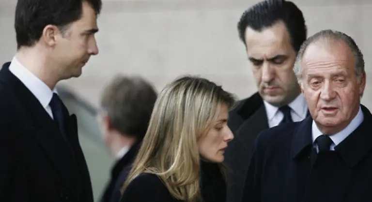 Als-Letizias-Schwester-Erika-Ortiz-sich-im-letzten-Jahr-das-Leben-nahm-stand-die-gesamte-Familie-an-ihrer-Seite