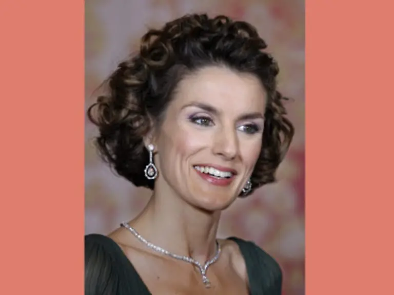 der-sie-aeusserlich-immer-aehnlicher-wird