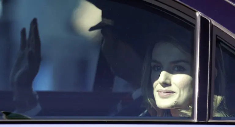 ihr-Blick-geht-zu-oft-ins-Leere