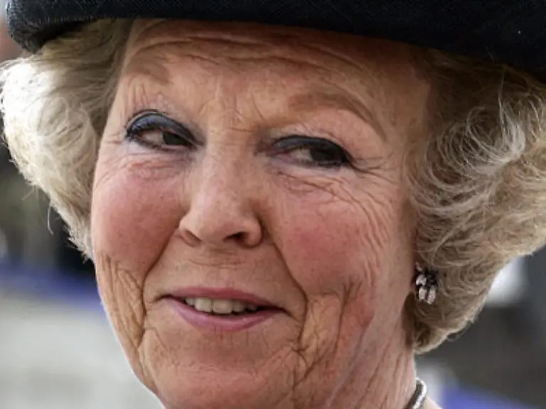doch-Zeichen-von-Muedigkeit-laesst-die-niederlaendische-Monarchin-nicht-erkennen