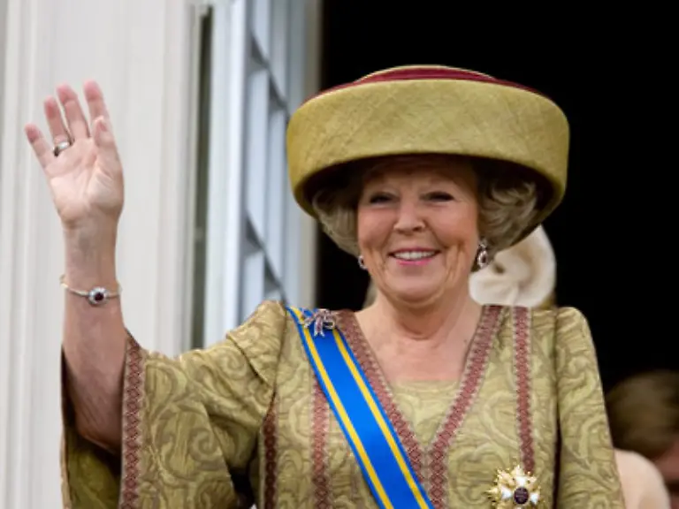 Ich-habe-die-Koenigswuerde-nicht-gesucht-aber-angenommen-sagte-Beatrix-vor-drei-Jahren-in-der-Universitaet-Leiden
