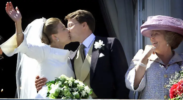 beim-Heiraten-beobachtet
