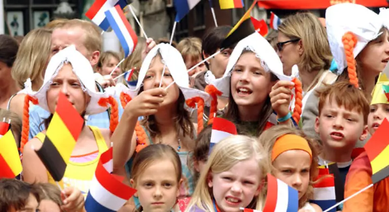Beatrix-hat-den-30-April-den-Geburtstag-von-Mutter-Juliana-als-Koeniginnentag-beibehalten