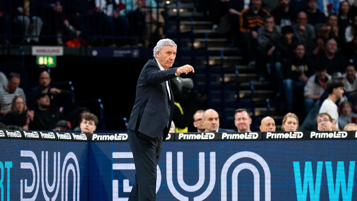 Svetislav-Pesic-GER-Veolia-Towers-Hamburg-vs-FC-FC-Bayern-Munich-Basketball-Basketball-Bundesliga-Bundesliga-Spieltag-22-Saison-2025-2026-29-03