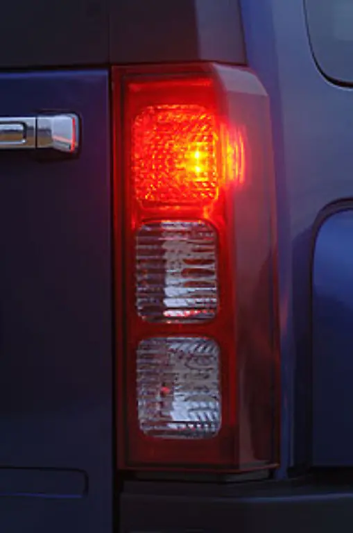 Was-ist-da-schon-der-Schmerz-an-der-Tankstelle-Wer-auffallen-will-muss-eben-zahlen