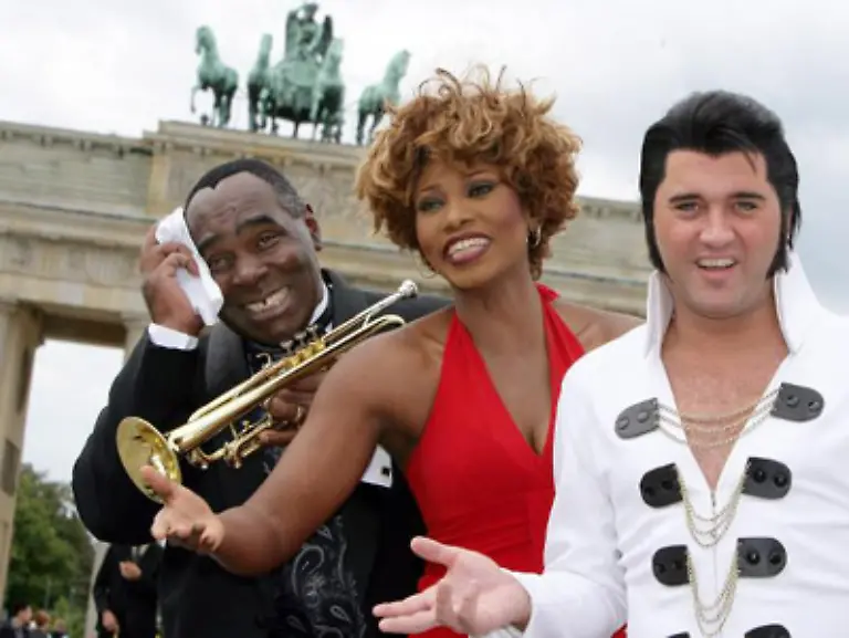 Trotzdem-darf-es-spaeter-am-Tag-auch-etwas-flotter-zugehen-Beschwingte-Popsongs-heben-zum-Feierabend-die-Laune-der-Berufstaetigen-und-wer-sich-wohl-fuehlt-kauft-mehr