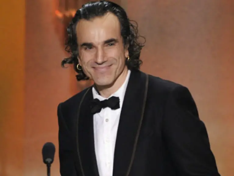 Fuer-acht-Oscars-ist-der-Film-der-am-Donnerstag-in-den-deutschen-Kinos-startet-nominiert