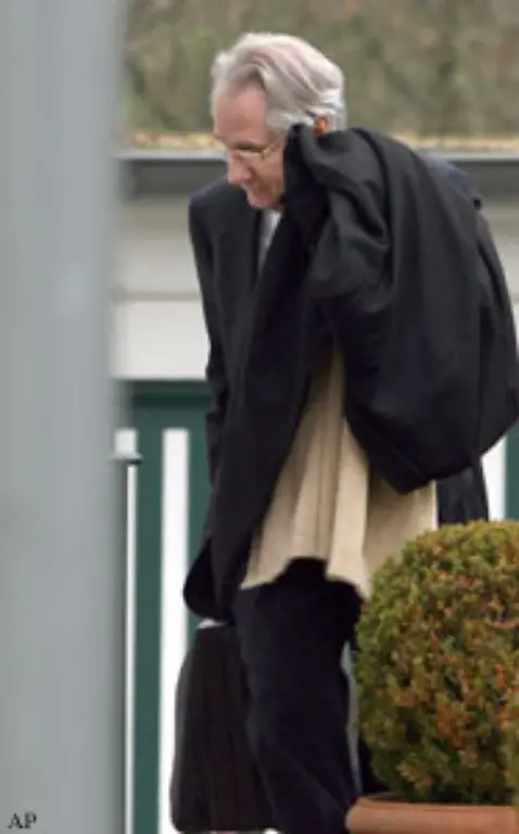 Der-ehemalige-Postchef-Klaus-Zumwinkel-wurde-wegen-Steuerhinterziehung-verurteilt