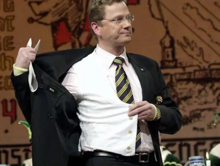 Sie-brauchen-auch-keine-weisse-Weste-vorzuweisen