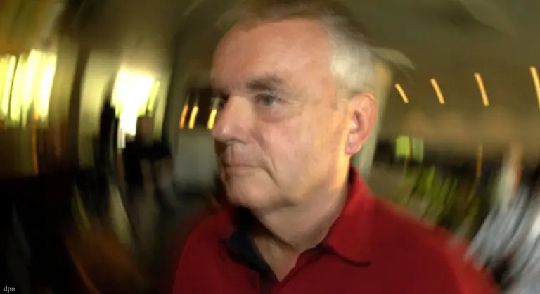 Im-September-2005-wurde-er-nach-der-Haelfte-seiner-Haftstrafe-entlassen