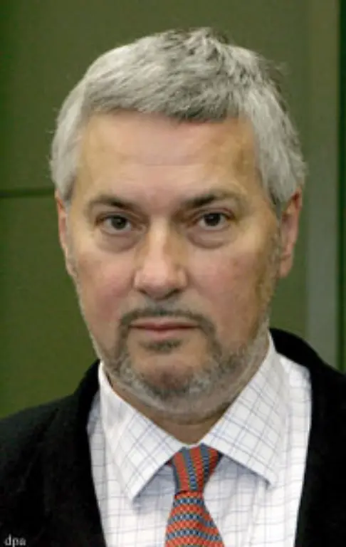 Sein-Kompagnon-Andreas-Grosch-erhielt-zwei-Jahre-auf-Bewaehrung-sowie-die-Auflage-einer-Geldbusse-von-30-000-Euro