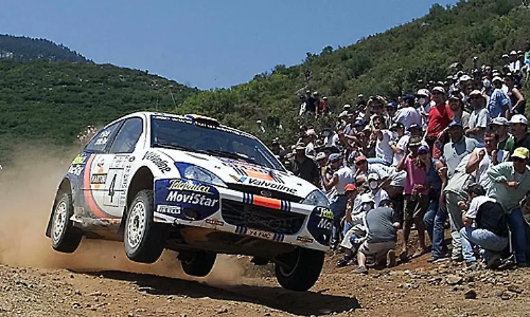 Auch-die-Rallye-Legende-Colin-McRae-fuhr-von-1998-bis-2003-den-Focus-Doch-mit-Ford-konnte-der-Schotte-seinen-Titel-von-1995-nicht-nochmal-gewinnen-McRae-verunglueckte-mit-einem-Hubschrauber-im-Herbst-2007