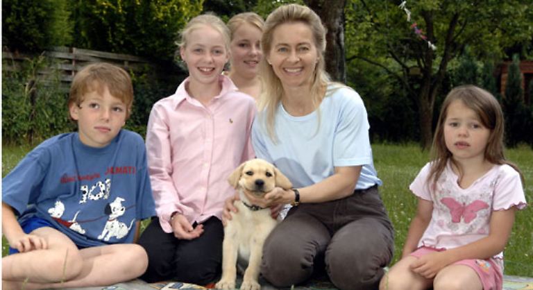 ... Ursula Gertrud von der Leyen!