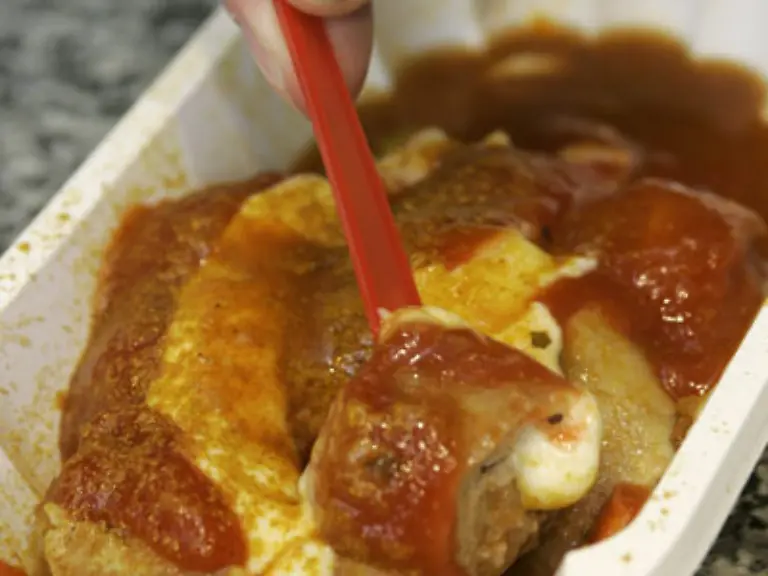 Wenn-ich-meinem-Hund-ne-Currywurst-in-den-Hintern-schiebe-dann-macht-der-auch-solche-Geraeusche