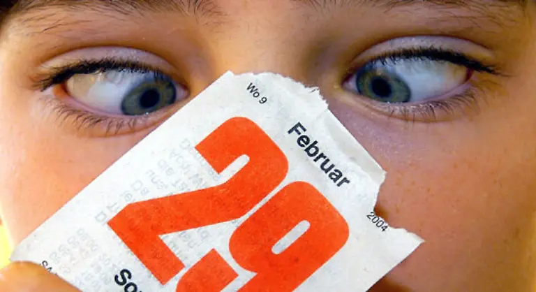 Alle-vier-Jahre-wird-vor-dem-1-Maerz-ein-zusaetzlicher-Tag-ins-Jahr-eingefuegt-der-29-Februar-2008-ist-ein-solches-Schaltjahr