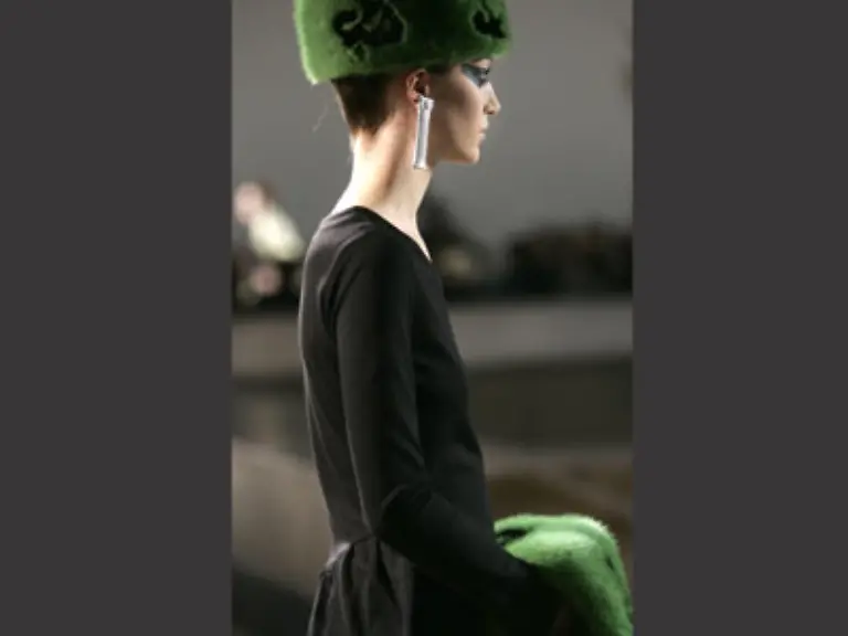 Der-amerikanische-Designer-Jeremy-Scott-weiss-was-Sache-ist