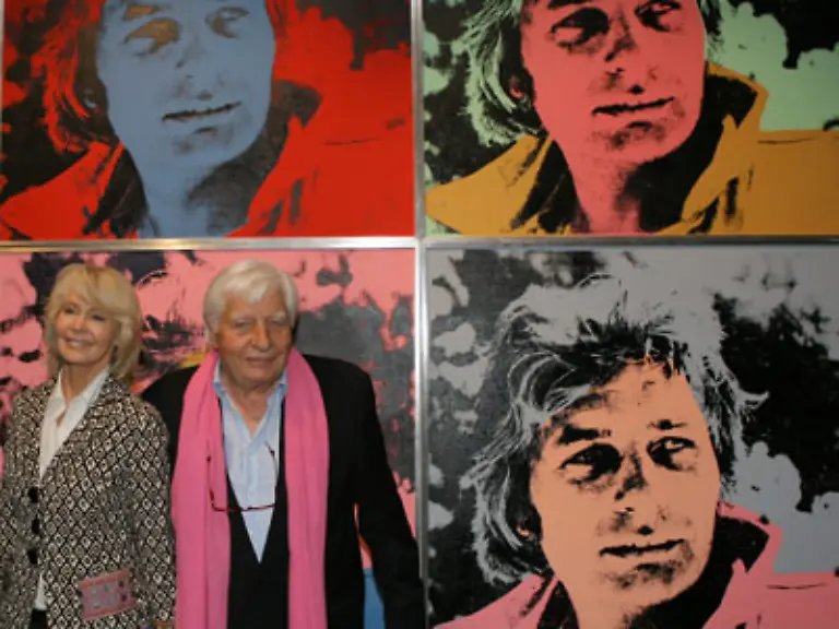 Egal-diese-zwei-haben-sich-anscheinend-gesucht-und-gefunden-und-sind-immer-noch-gluecklich-wie-eh-und-je