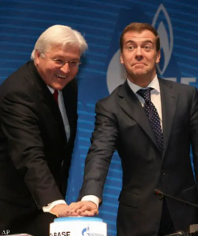 Der-Russland-Beauftragte-der-Bundesregierung-Andreas-Schockenhoff-sieht-daher-auch-Zeichen-fuer-eine-Oeffnung-Russlands-unter-einem-Praesidenten-Medwedew
