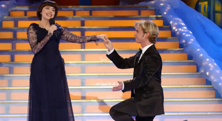 Unter-den-Grand-Prix-Konkurrenten-ist-Carolin-Fortenbacher-links-43-die-aelteste