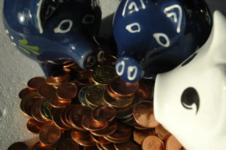 Nicht-wenn-man-dem-ungarischen-Schriftsteller-George-Mikes-Glauben-schenkt-Die-Ehe-ist-der-originelle-Versuch-die-Kosten-zu-halbieren-indem-man-sie-verdoppelt