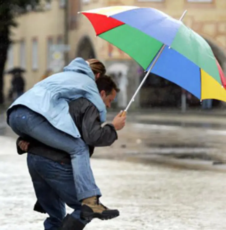 Diese-schoene-Konstruktion-ist-als-Huckepack-Vertrag-bekannt