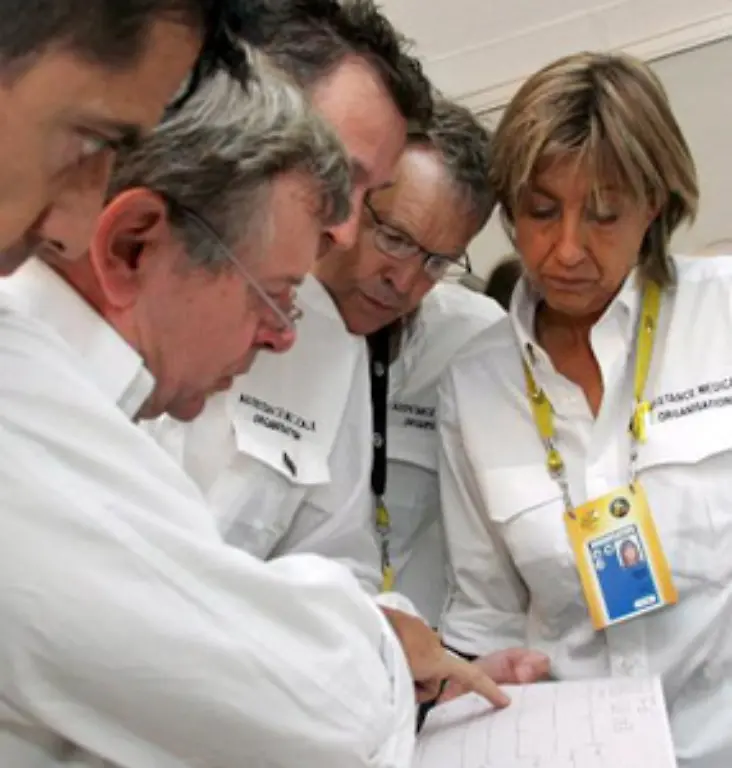 In-solchen-Faellen-duerfen-Aerzte-dem-Lebensgefaehrten-keine-Befunde-mitteilen-es-sei-denn-man-hat-das-vorher-schriftlich-geregelt-Ehepartner-erhalten-dagegen-unbuerokratisch-Auskuenfte