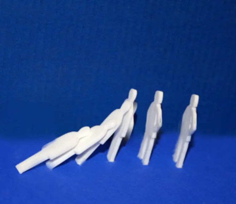 Auch-im-Beruf-kann-der-Ehestatus-von-Vorteil-sein-spaetestens-wenn-die-Kuendigung-droht-Denn-der-Sozialplan-nimmt-auf-Verheiratete-mehr-Ruecksicht-erst-muessen-die-Ledigen-gehen