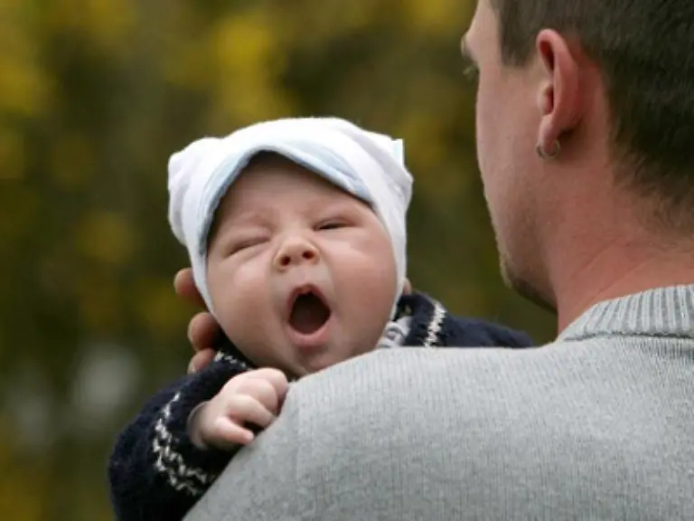 Unverheiratete-Vaeter-muessen-das-Sorgerecht-erst-zusammen-mit-der-Mutter-beantragen-und-sollten-es-auch-tun-Ansonsten-stehen-sie-fast-rechtlos-dar-nicht-nur-wenn-die-Beziehung-in-die-Brueche-geht-sondern-auch-wenn-die-Mutter-ueberraschend-stirbt