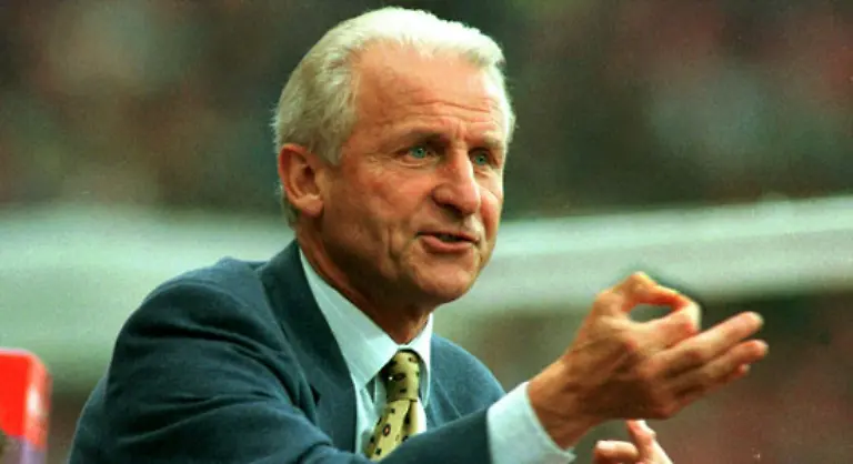 Wir-mussen-nicht-vergessen-Zickler-Zickler-ist-eine-Spitzen-mehr-Mehmet-e-mehr-Basler-Ist-klar-diese-Woerter-ist-moeglich-verstehen-was-ich-hab-gesagt-Danke-Offensiv-offensiv-ist-wie-machen-in-Platz