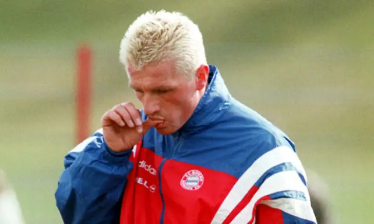 Strunz-Strunz-ist-zwei-Jahre-hier-hat-gespielt-zehn-Spiele-ist-immer-verletzt-Was-erlauben-Strunz