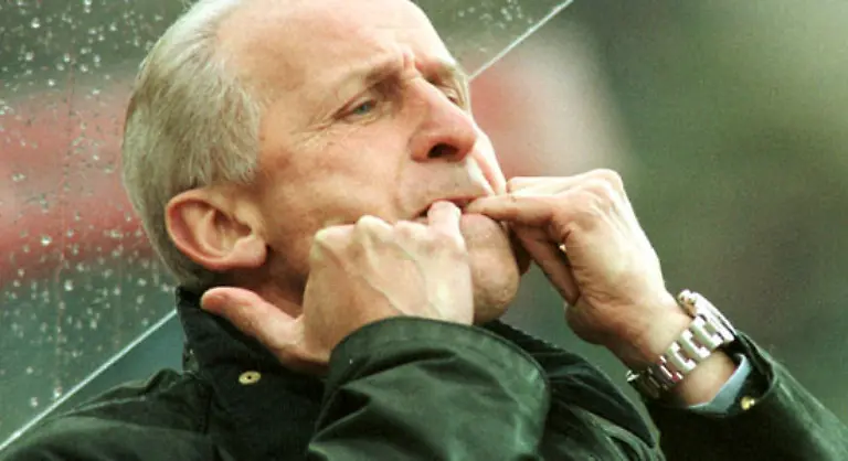 Haben-keinen-Mut-an-Worten-aber-ich-weiss-was-denken-ueber-diese-Spieler