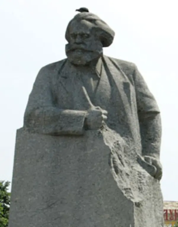 Engels-behielt-Recht-Auch-125-Jahre-nach-seinem-Tod-gilt-Marx-als-grosser-Philosoph-und-Oekonom-der-wie-kaum-ein-anderer-Deutscher-die-Neuzeit-veraendert-hat