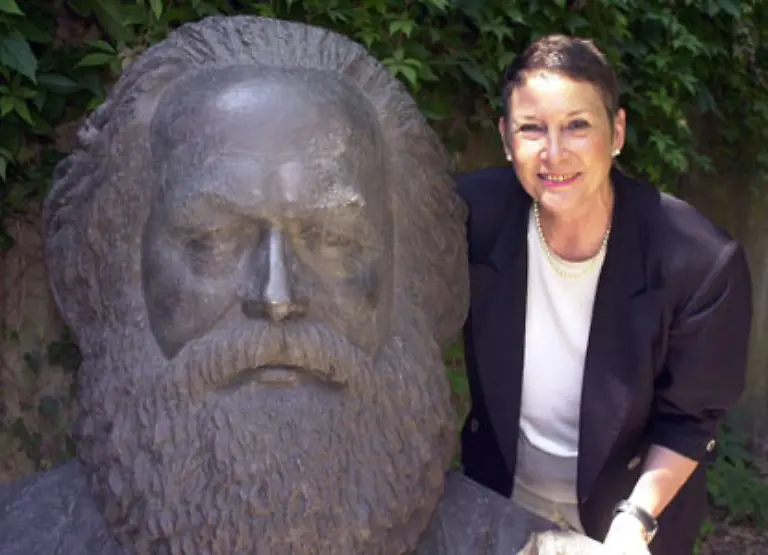 Er-war-vor-allem-ein-Analytiker-sagt-die-Historikerin-Beatrix-Bouvier-Sein-Analyseinstrumentarium-sei-auch-heute-noch-gueltig-auch-wenn-es-nicht-zu-Loesungen-fuehre