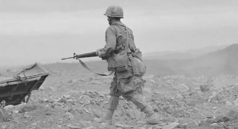 Auf-die-Infanteristen-wird-kein-einziger-Schuss-gefeuert
