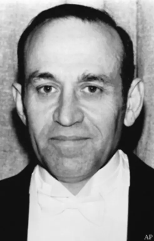 Am-3-Juni-1982-verueben-palaestinensische-Kaempfer-um-Abu-Nidal-auf-Israels-Botschafter-in-London-Shlomo-Argov-ein-Attentat