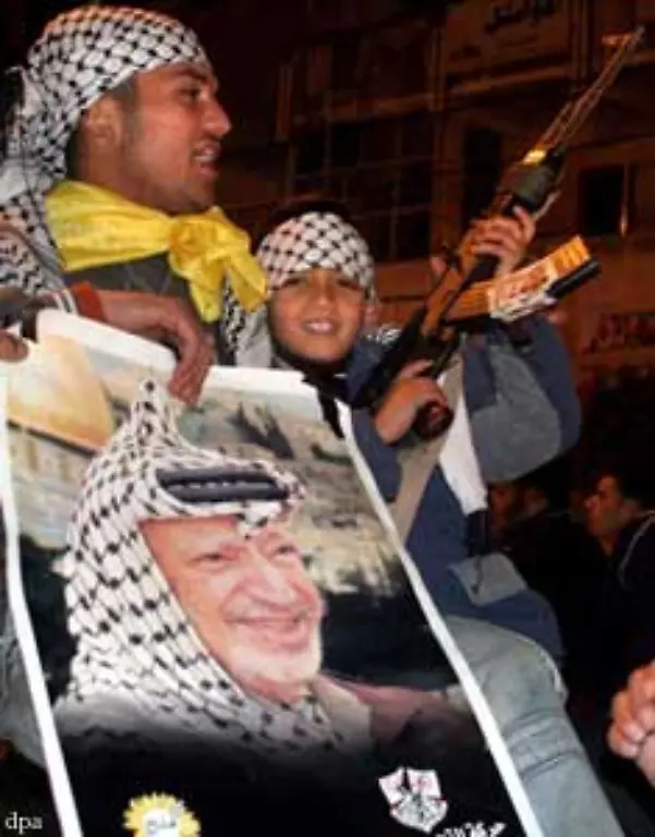 Die-ersten-Wahlen-in-den-Palaestinensergebieten-gewinnt-am-20-Januar-1996-Jassir-Arafat-mit-seiner-Fatah-Partei