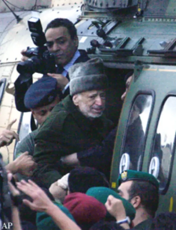 In-einem-Pariser-Krankenhaus-stirbt-im-November-2004-Jassir-Arafat-Die-Todesursache-ist-bis-heute-umstritten