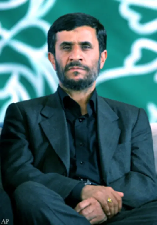 Am-26-Oktober-2005-fordert-der-iranische-Praesident-Mahmud-Ahmadinedschad-Israel-von-der-Landkarte-zu-tilgen