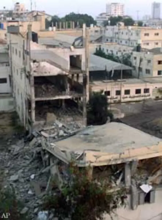 Im-Maerz-nimmt-Israel-die-Praxis-der-gezielten-Toetung-wieder-auf-Bei-einem-Raketenangriff-in-Gaza-Stadt-sterben-fuenf-Menschen-darunter-zwei-mutmassliche-Anfuehrer-des-Islamischen-Dschihad-und-drei-Kinder-und-Jugendliche-Der-Islamische-Dschihad-hat-in-den-vergangenen-Wochen-wiederholt-israelische-Orte-mit-Kleinraketen-beschossen