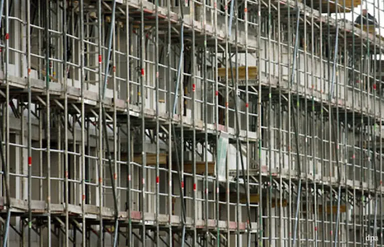 Bauarbeiten-im-Haus-mit-erheblicher-Laermbeeintraechtigung-rechtfertigen-30-Prozent-AG-Hamburg-WM-9-91-VII