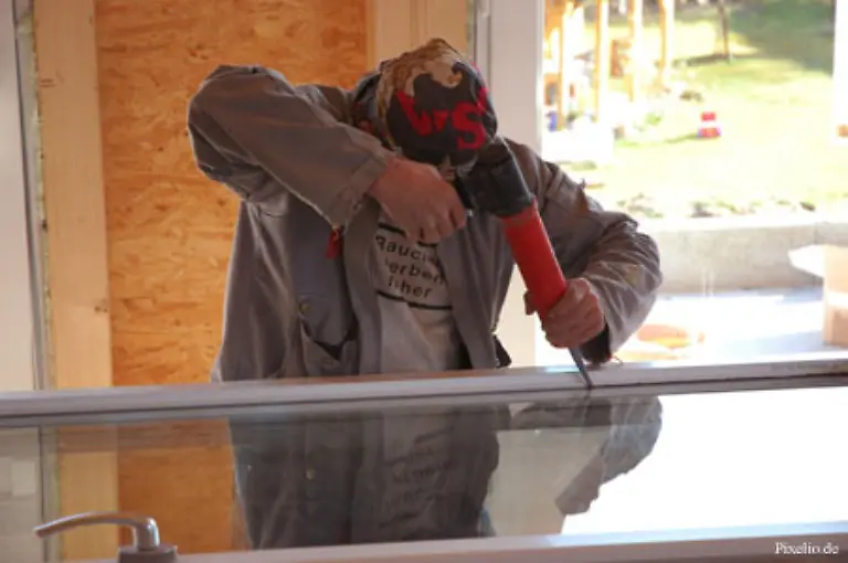 Eine-teilweise-mangelhafte-Schallisolierung-laesst-eine-Mietminderung-von-10-Prozent-zu-AG-Braunschweig-WM-83-122